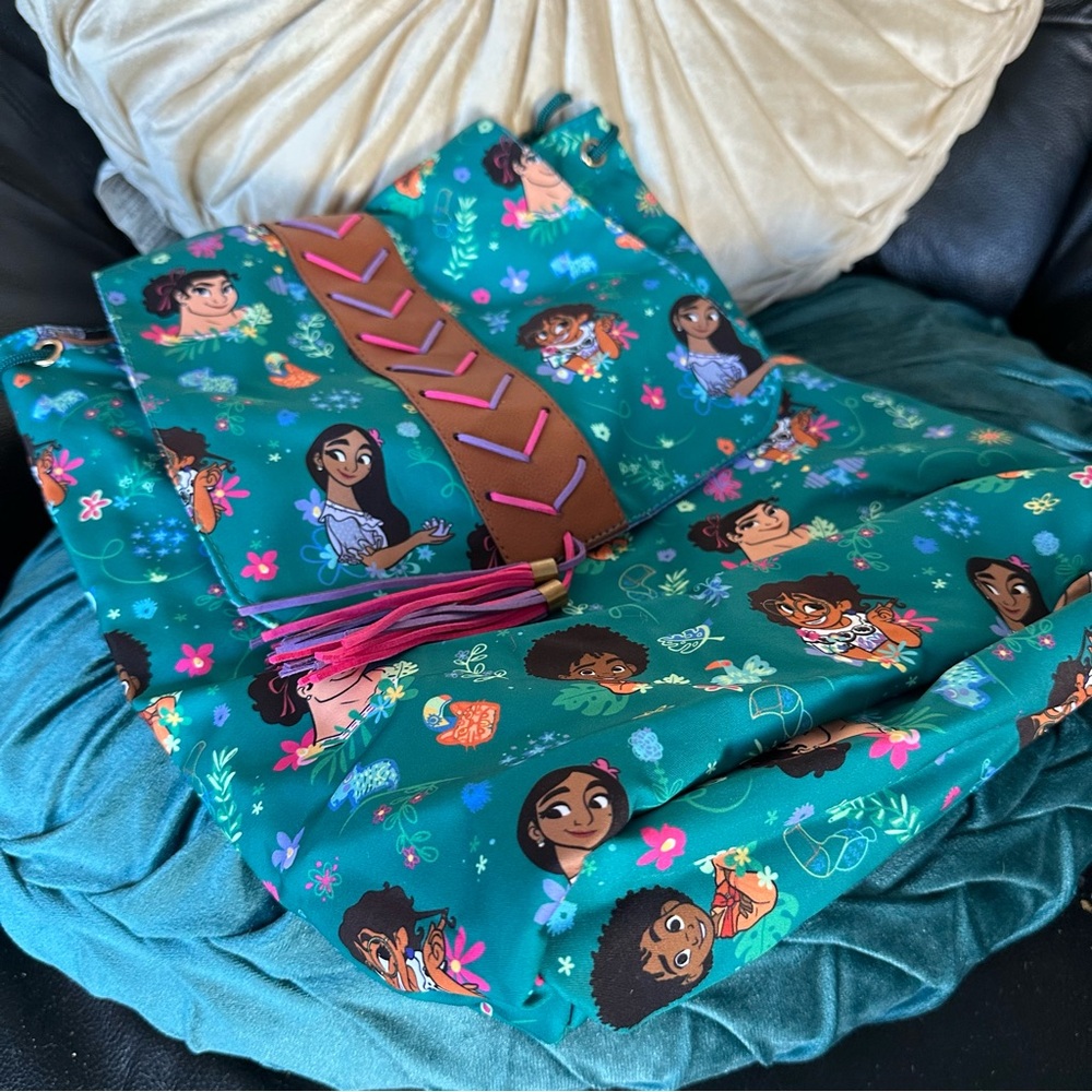 Disney Encanto Fast Forward Mini Backpack: NWT - Picture 8 of 12
